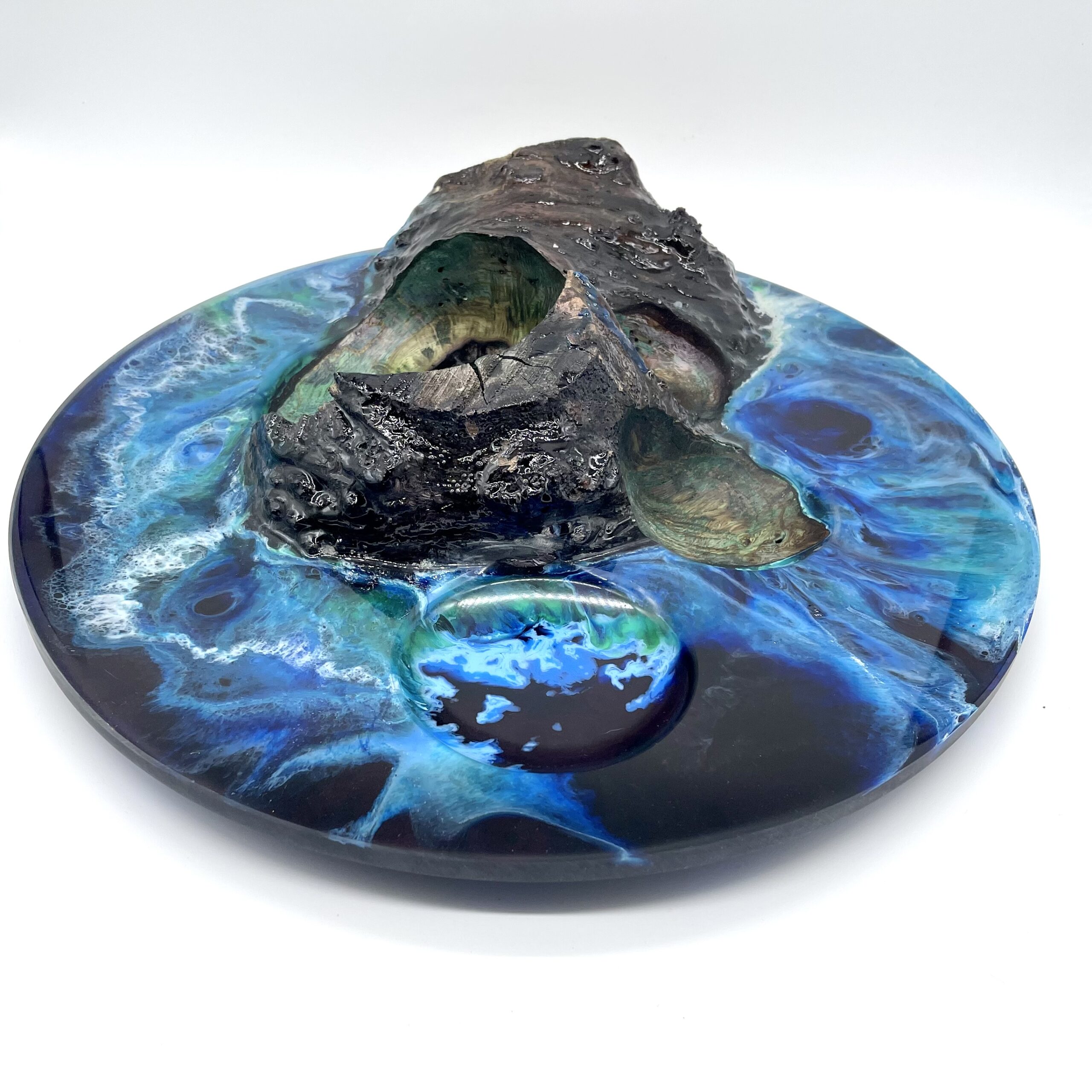 Oak burl and resin decorative art form or wall hing - Image 7