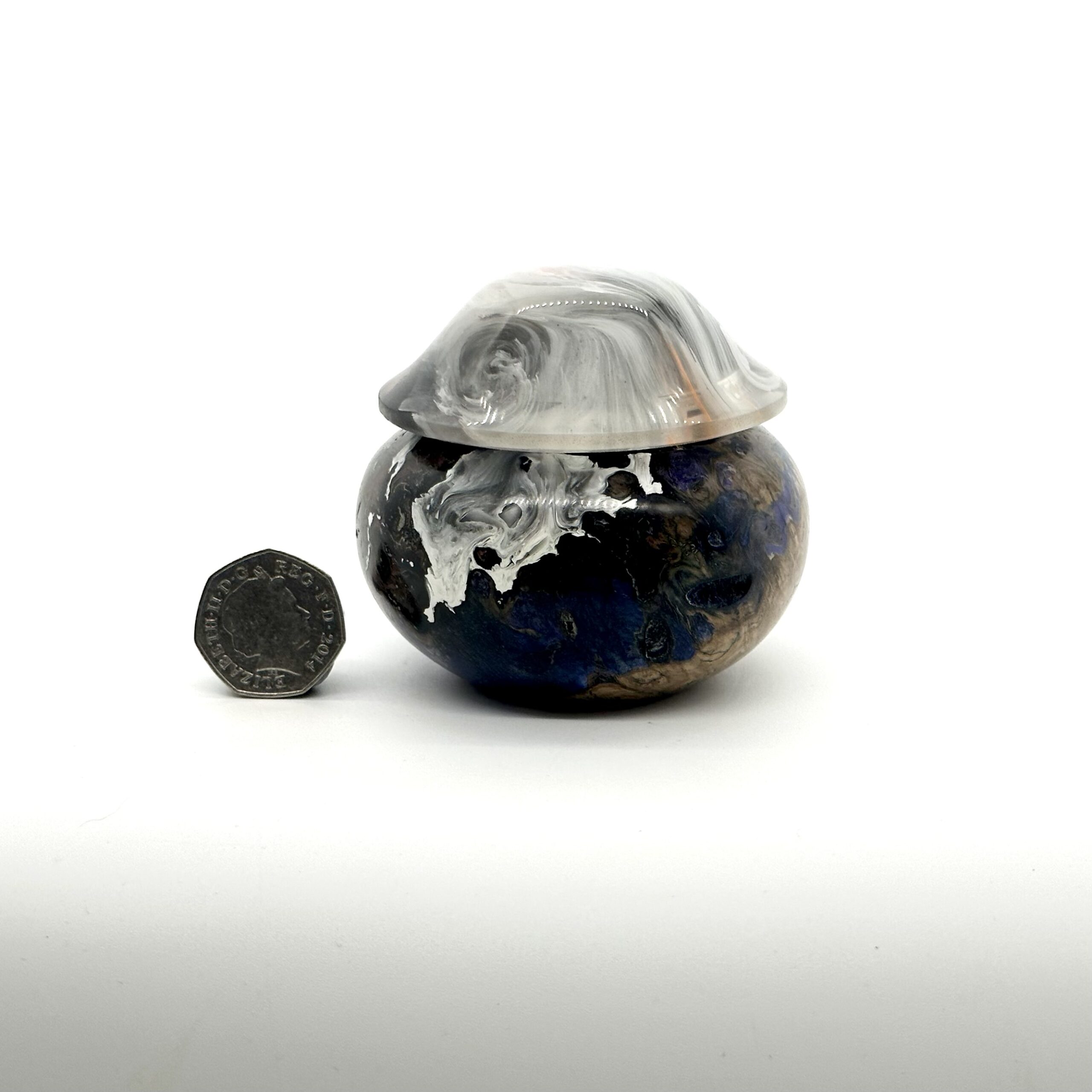 White and grey trinket box - Image 5