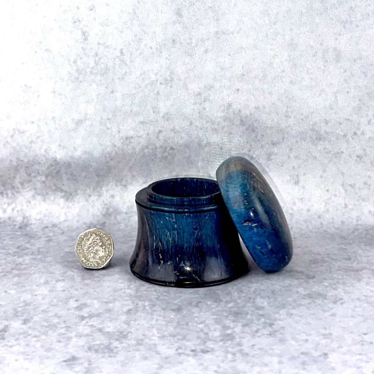 Blue stabilised horse chestnut liddedbox - Image 5